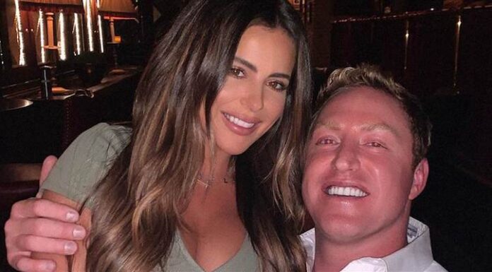 На прв поглед нема ништо лошо на оваа фотографија: Седна во скутот на својот очув и започна расправија (ФОТО)